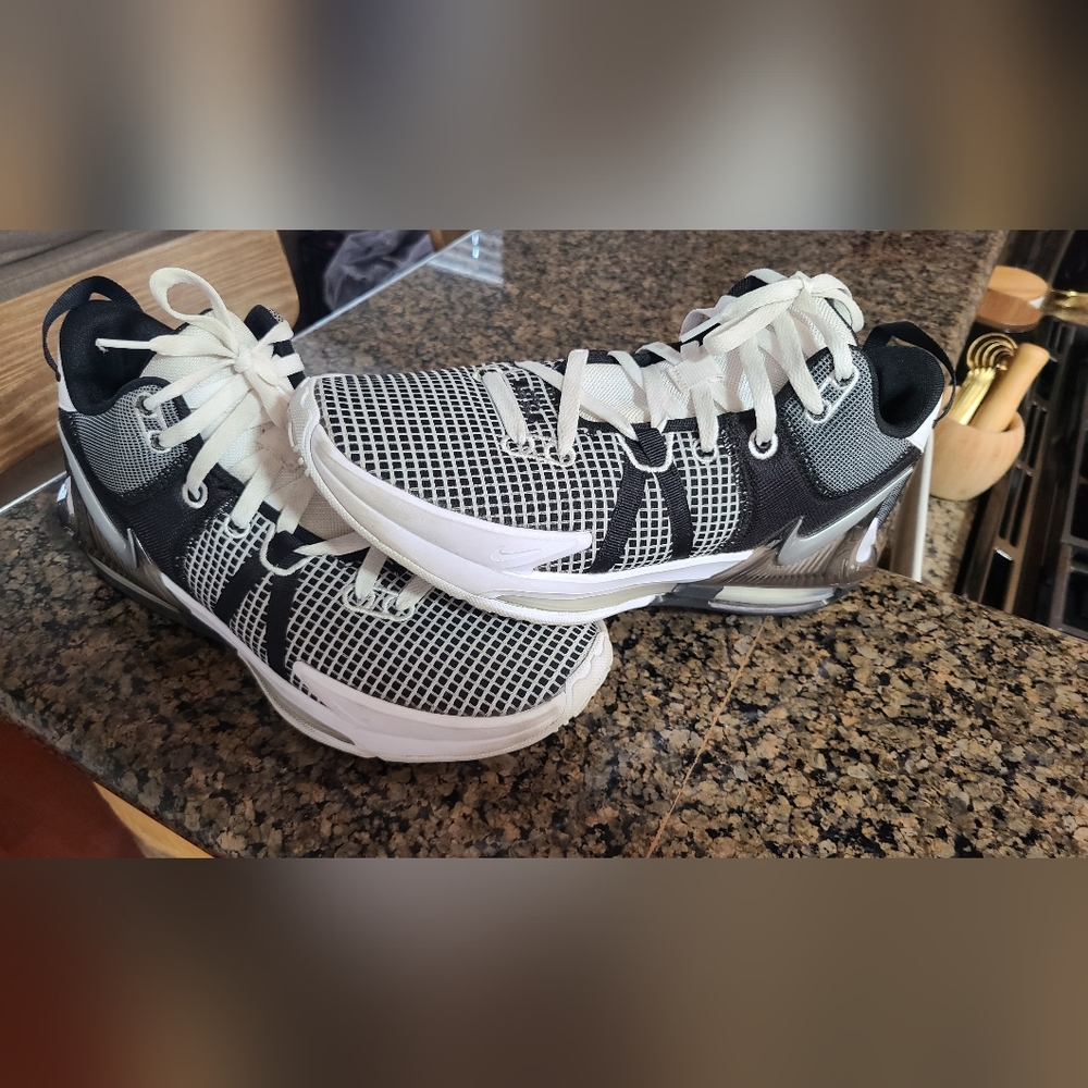 Men's Black and White Athletic Shoes